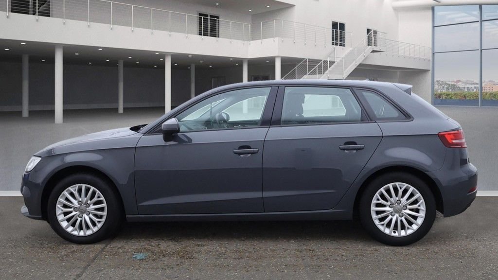 Used Audi A3 2018 for sale - 76751417: Photo 11