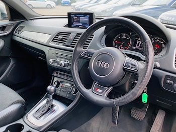 Used Audi Q3 2017 for sale - 75659807: Photo