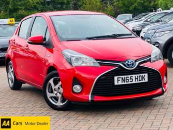 2015 (65) - 1.5 VVT-h Icon Hatchback 5dr Petrol Hybrid E-CVT Euro 6 (101 ps)