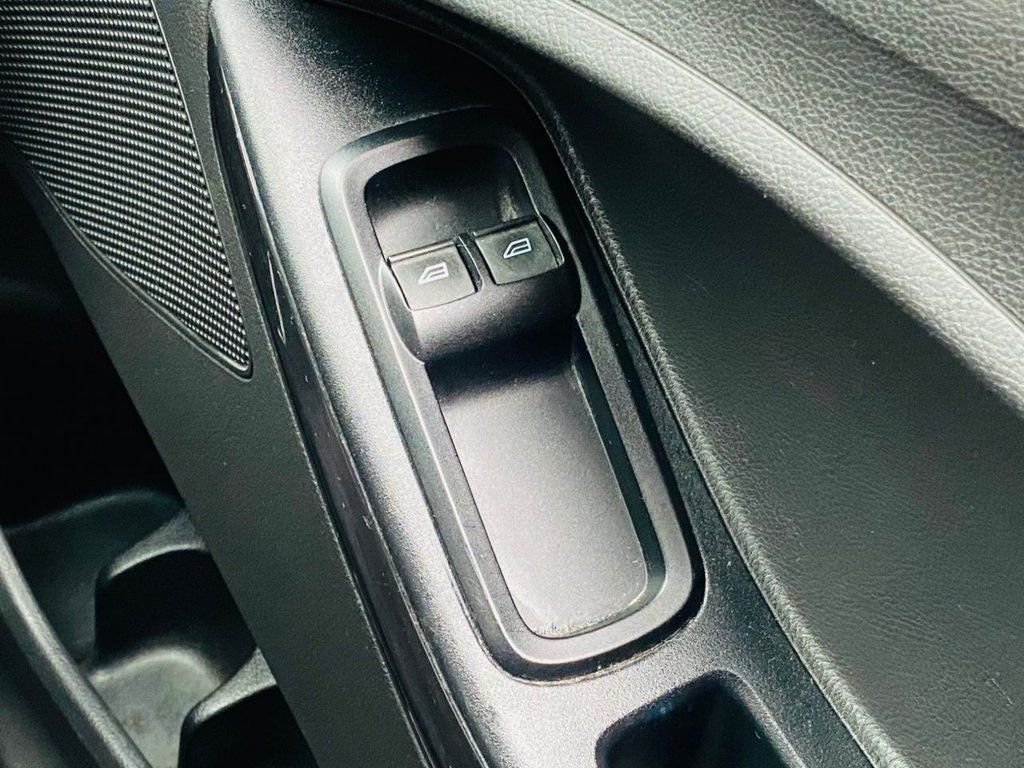 Used Ford Ka+ 2018 for sale - 76605182: Photo 24