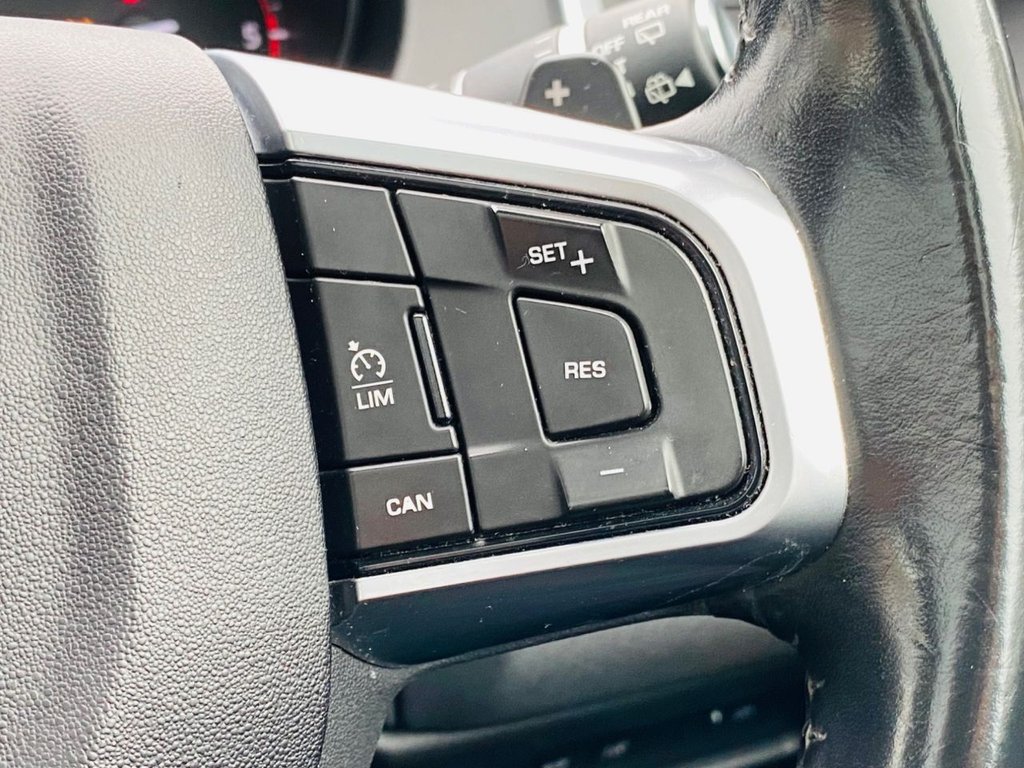 Used Land Rover Discovery Sport 2016 for sale - 76386047: Photo 17