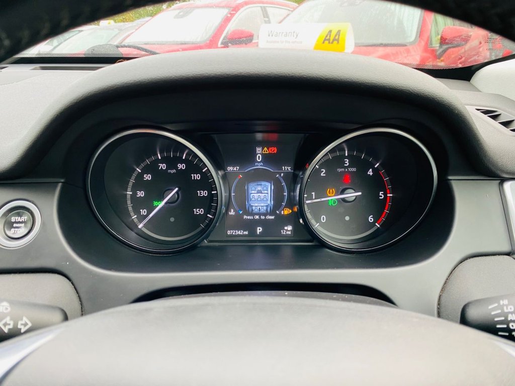 Used Land Rover Discovery Sport 2016 for sale - 76386047: Photo 18