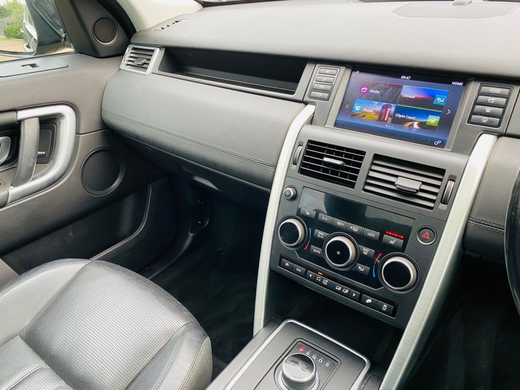 Used Land Rover Discovery Sport 2016 for sale - 76386047: Photo 26
