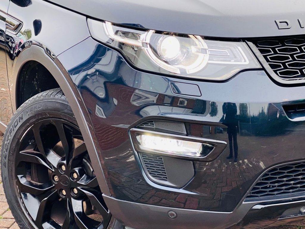 Used Land Rover Discovery Sport 2016 for sale - 76386047: Photo 5