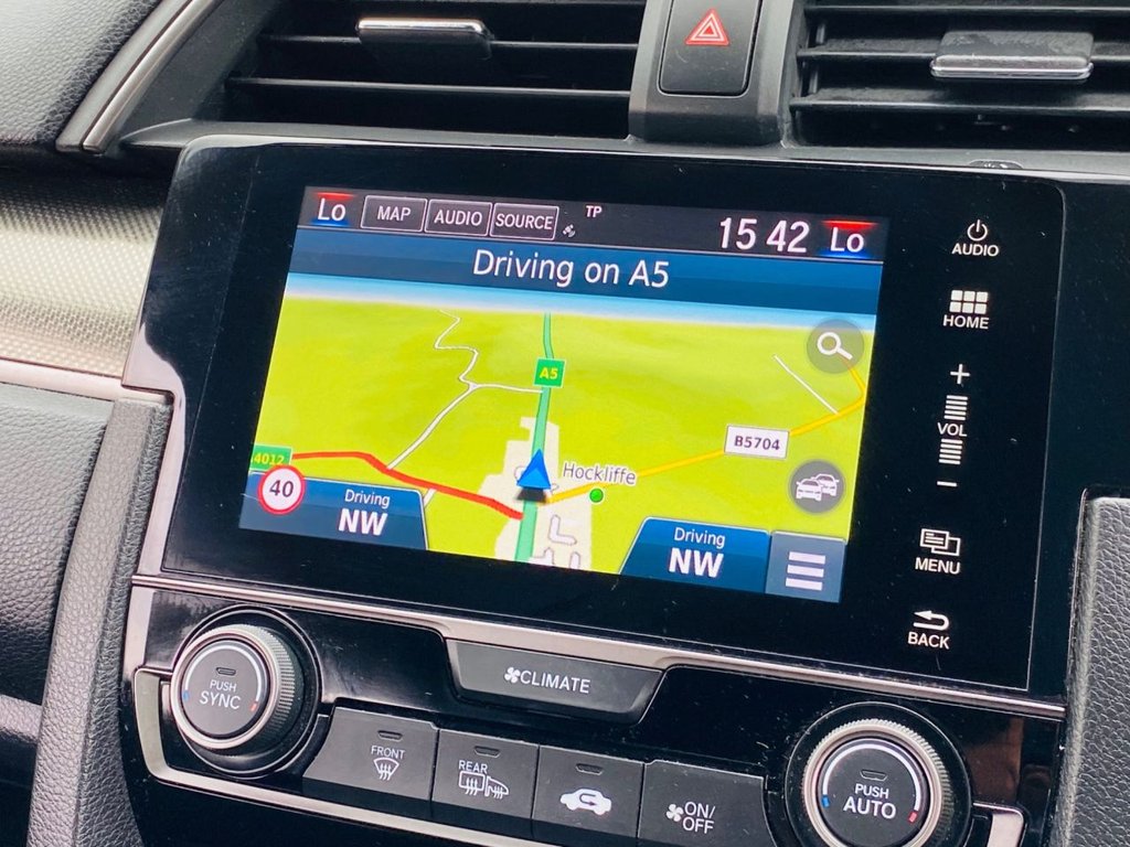 Used Honda Civic 2018 for sale - 75916670: Photo 33