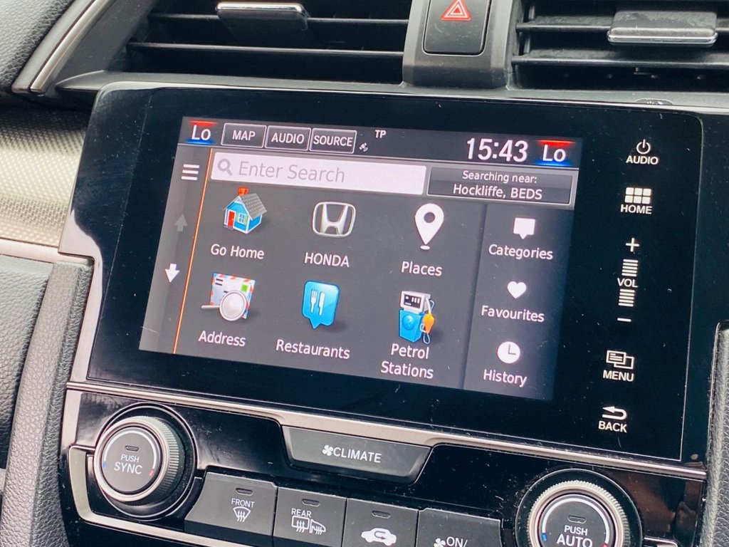 Used Honda Civic 2018 for sale - 75916670: Photo 34