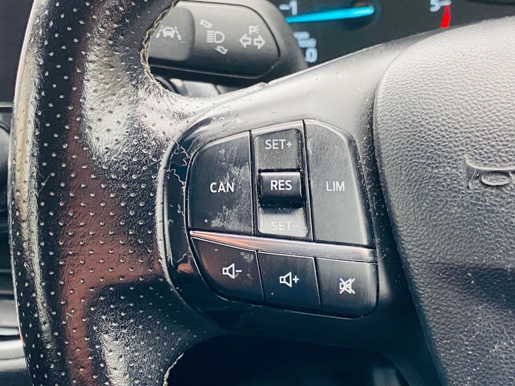 Used Ford Fiesta 2019 for sale - 76386210: Photo 12