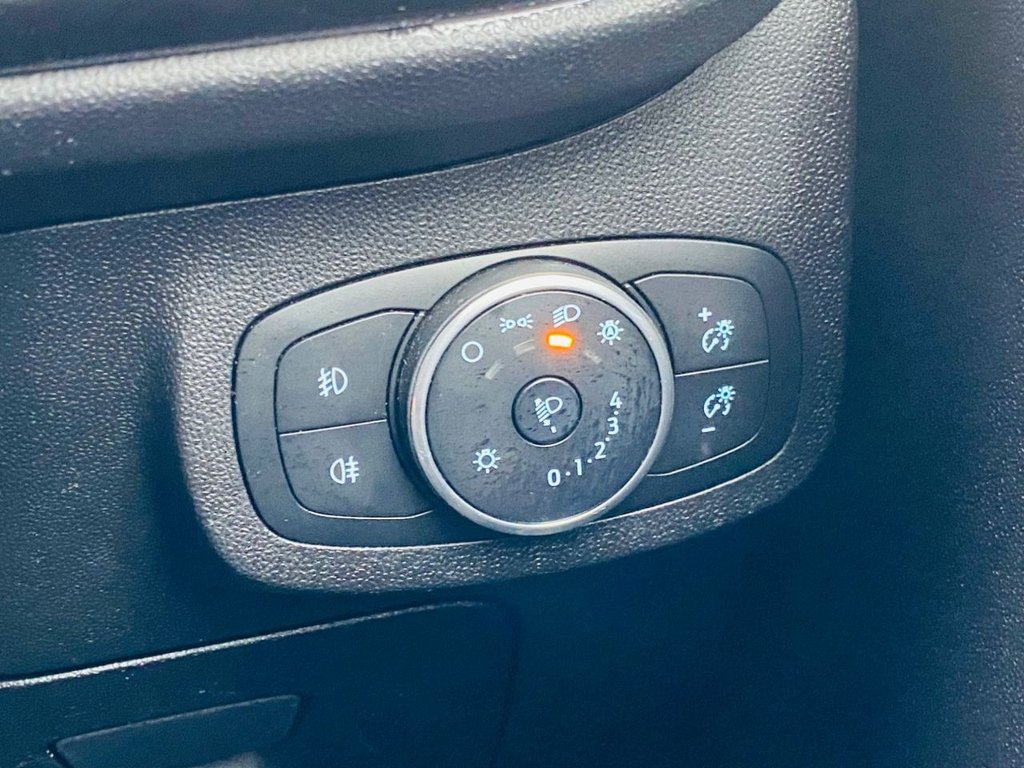 Used Ford Fiesta 2019 for sale - 76386210: Photo 16