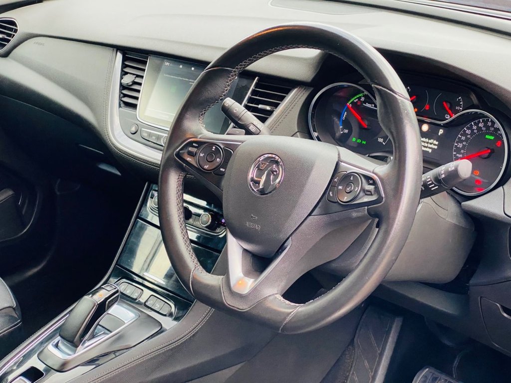 Used Vauxhall Grandland X 2020 for sale - 76439398: Photo 2