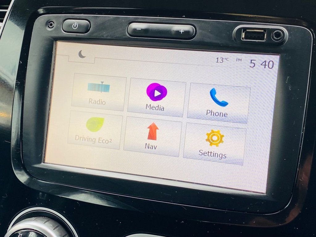 Used Renault Captur 2018 for sale - 76632395: Photo 25