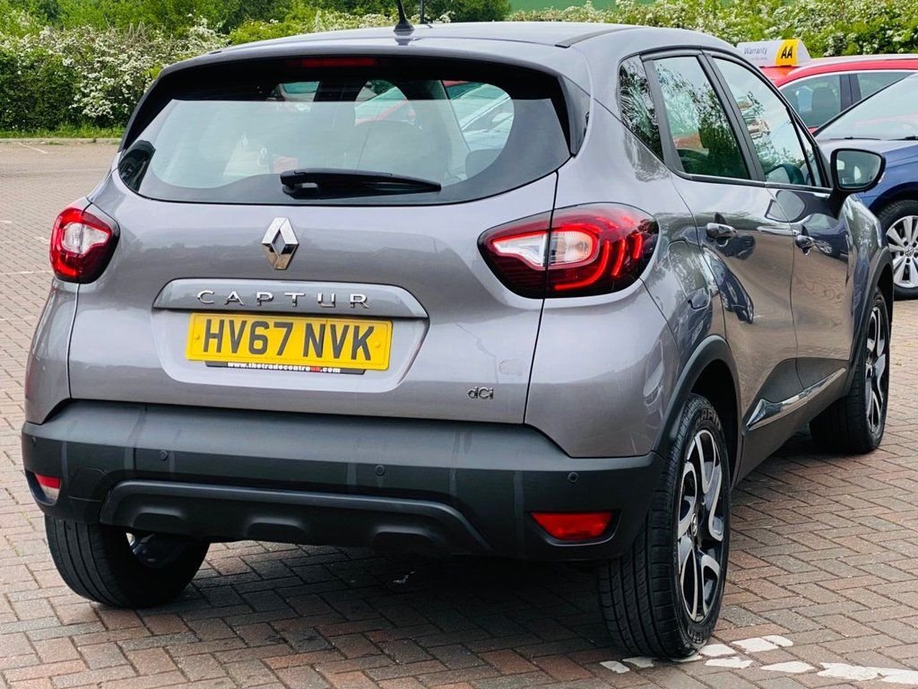 Used Renault Captur 2018 for sale - 76632395: Photo 6