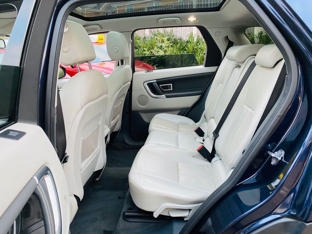 Used Land Rover Discovery Sport 2016 for sale - 76385862: Photo 16