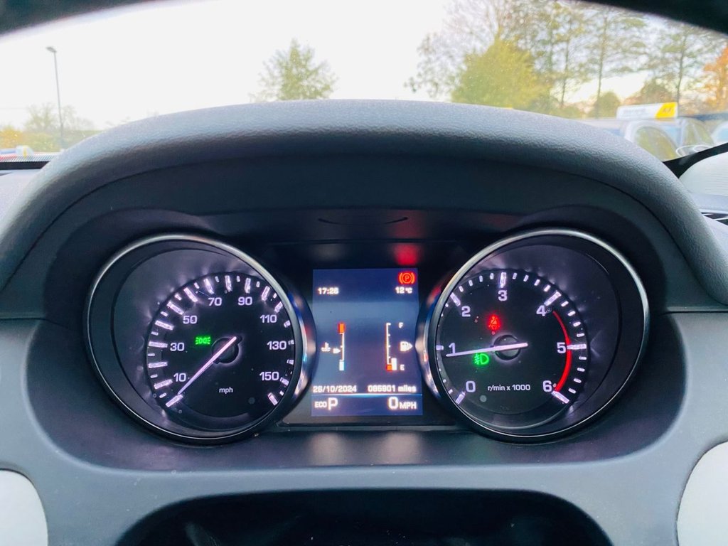 Used Land Rover Discovery Sport 2016 for sale - 76385862: Photo 18