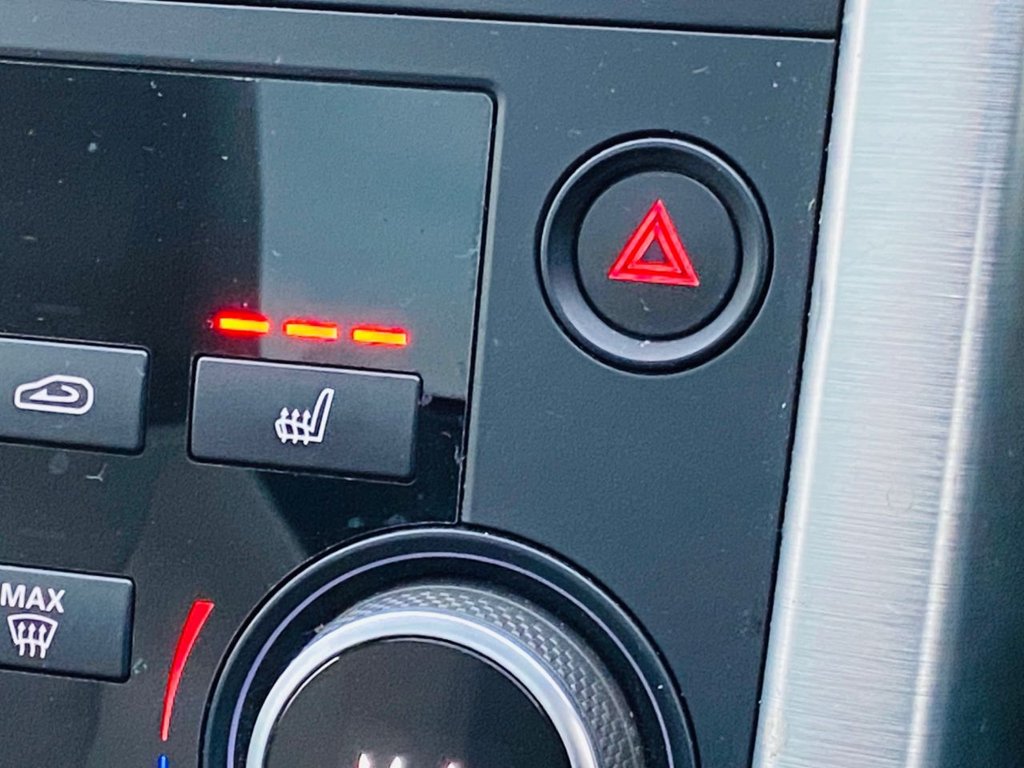 Used Land Rover Discovery Sport 2016 for sale - 76385862: Photo 27