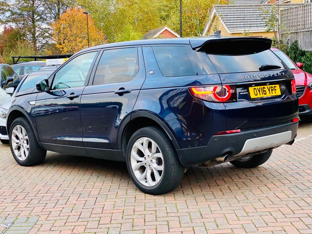 Used Land Rover Discovery Sport 2016 for sale - 76385862: Photo 3