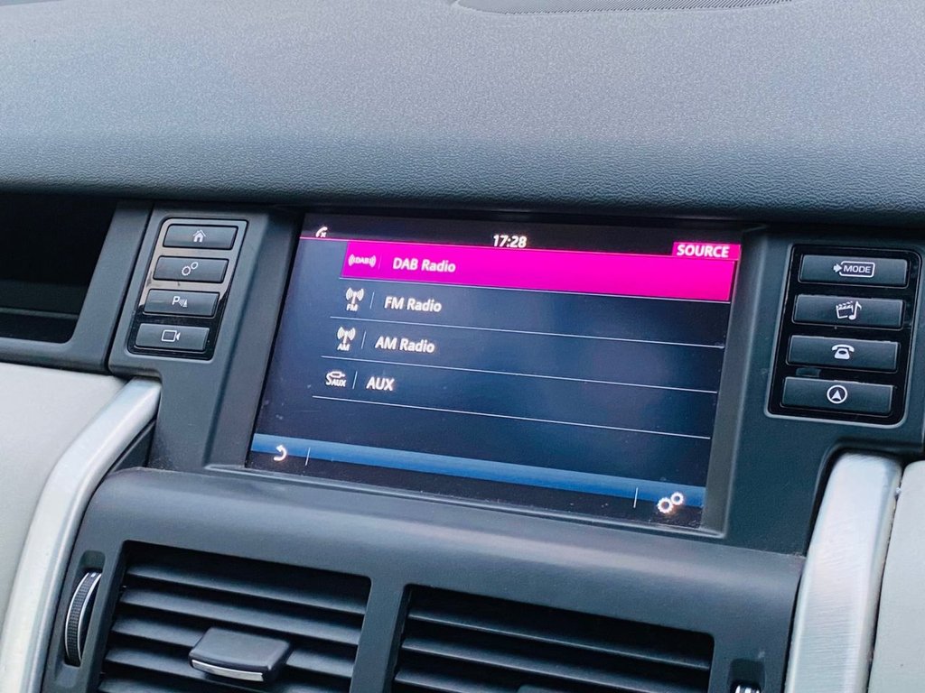 Used Land Rover Discovery Sport 2016 for sale - 76385862: Photo 30