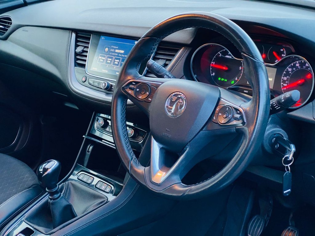 Used Vauxhall Grandland X 2019 for sale - 76631680: Photo 2