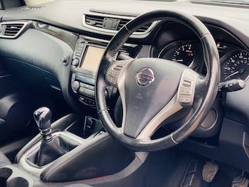 Used Nissan Qashqai 2016 for sale - 75703622: Photo