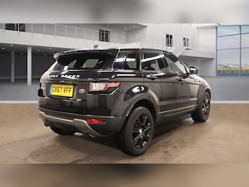 Used Land Rover Range Rover Evoque 2017 for sale - 75916748: Photo