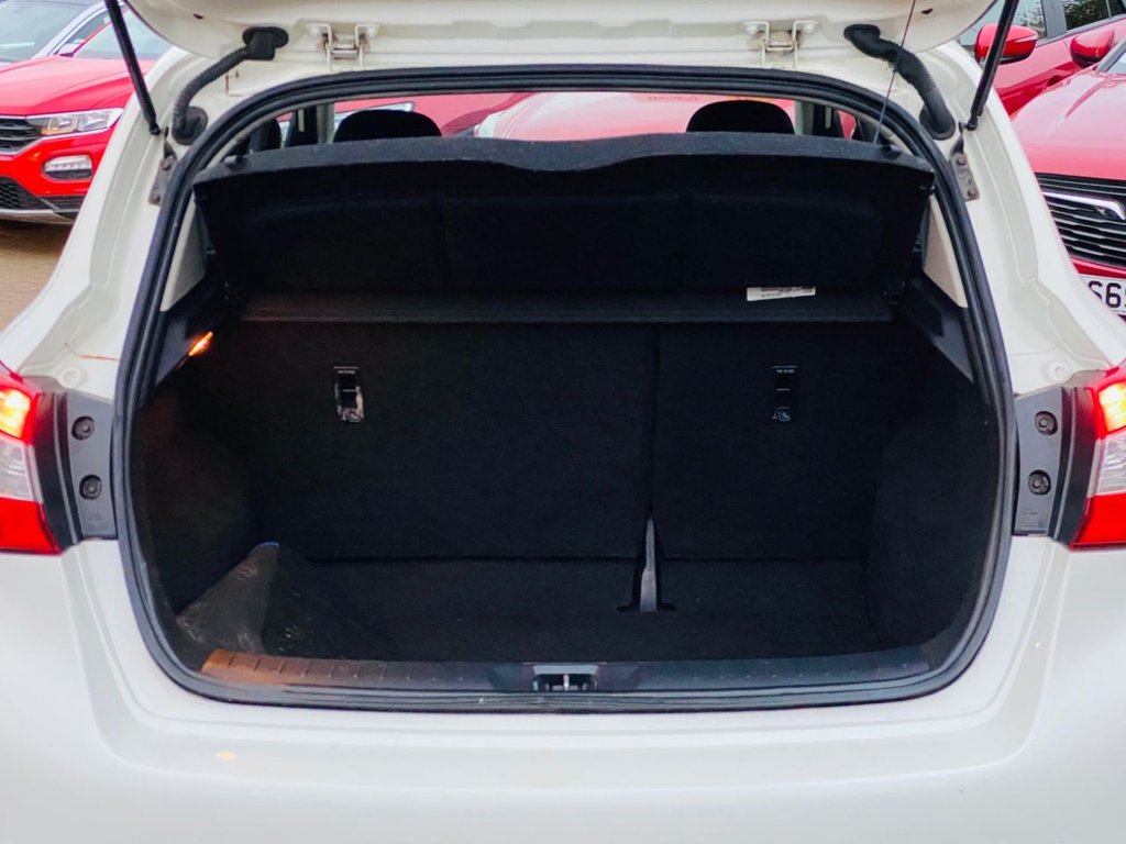 Used Nissan Pulsar 2015 for sale - 76385852: Photo 10