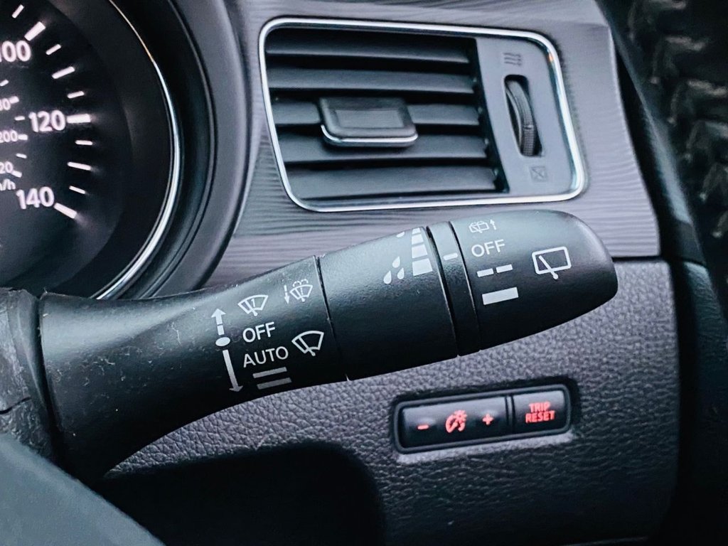 Used Nissan Pulsar 2015 for sale - 76385852: Photo 15