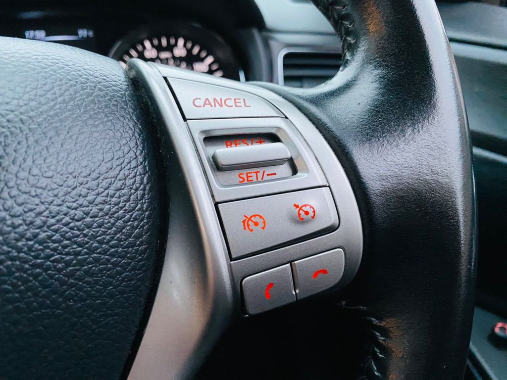 Used Nissan Pulsar 2015 for sale - 76385852: Photo 17