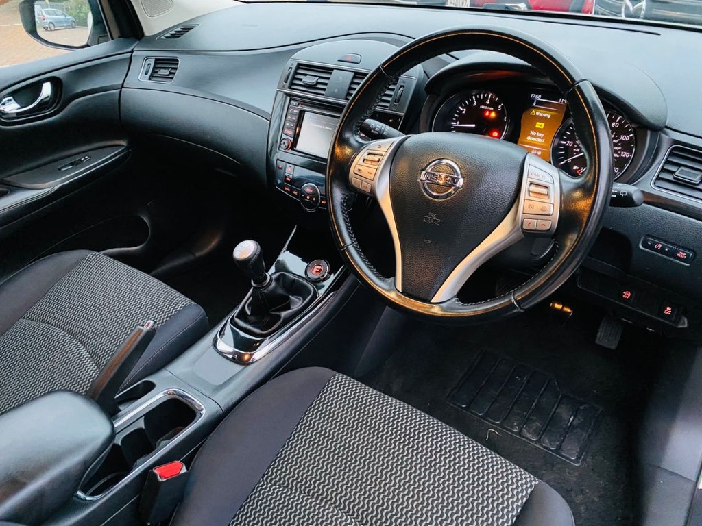 Used Nissan Pulsar 2015 for sale - 76385852: Photo 2