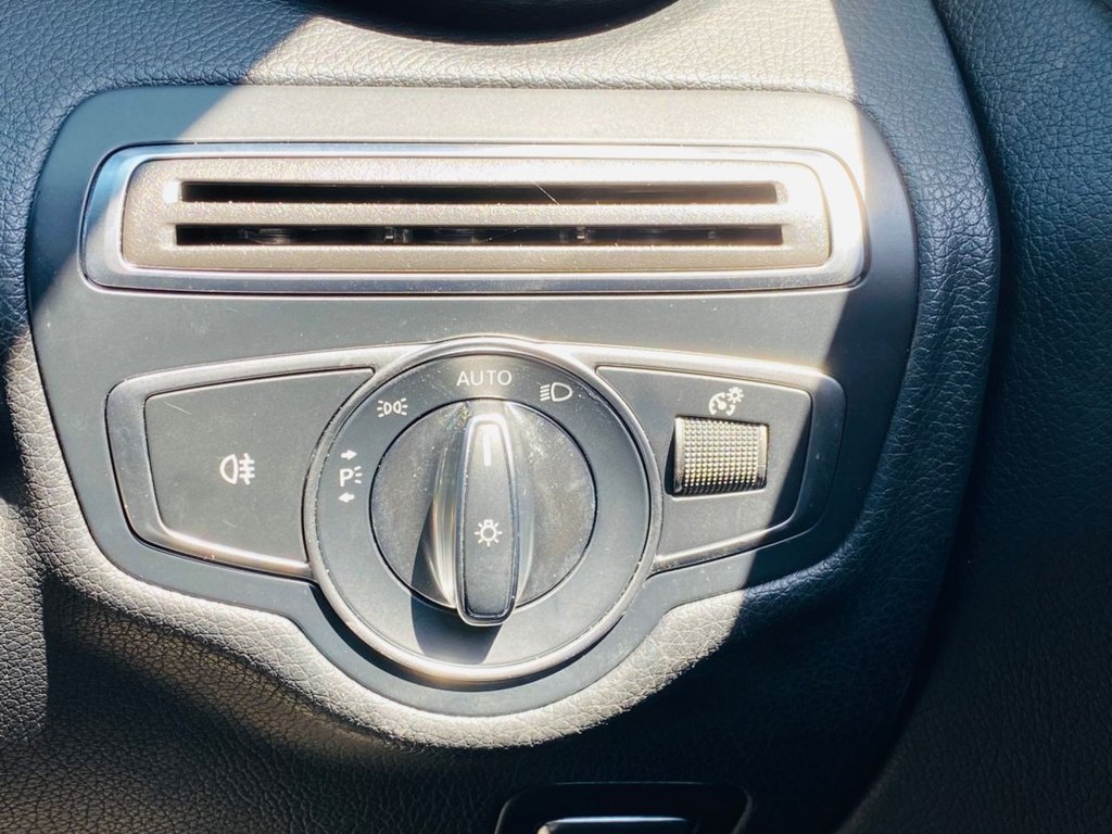 Used Mercedes-Benz C Class 2018 for sale - 77218580: Photo 21