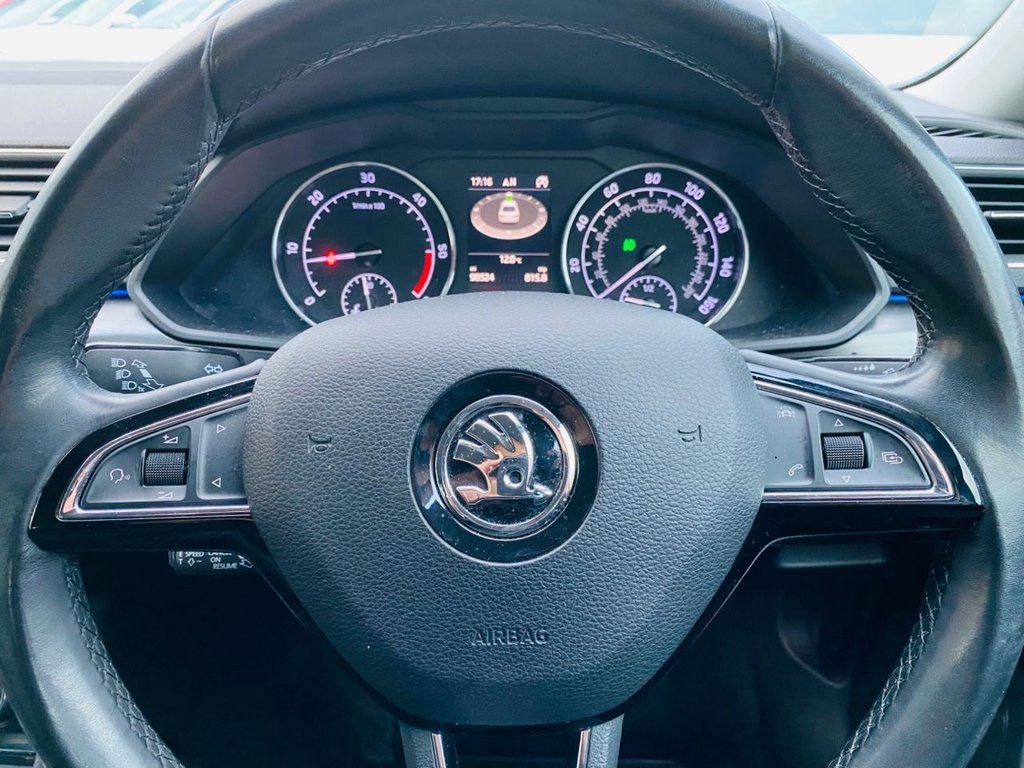 Used Skoda Superb 2016 for sale - 76385856: Photo 16