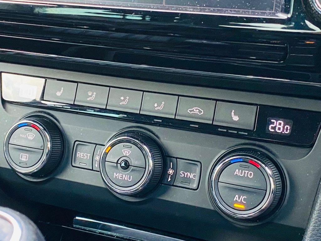 Used Skoda Superb 2016 for sale - 76385856: Photo 25