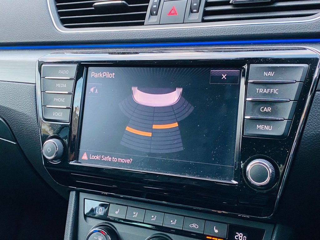 Used Skoda Superb 2016 for sale - 76385856: Photo 39