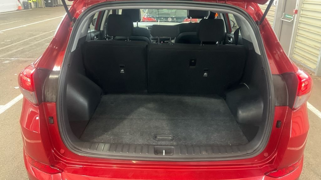 Used Hyundai TUCSON 2018 for sale - 76386674: Photo 11