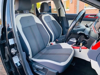 Used Volkswagen Polo 2018 for sale - 76095871: Photo 4