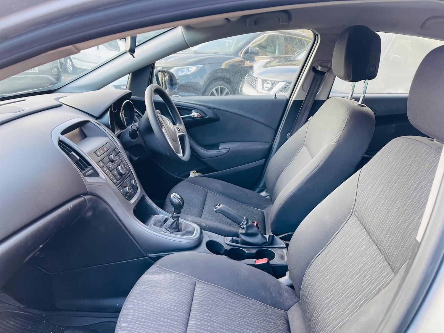 Used Vauxhall Astra 2015 for sale - 77446948: Photo 8