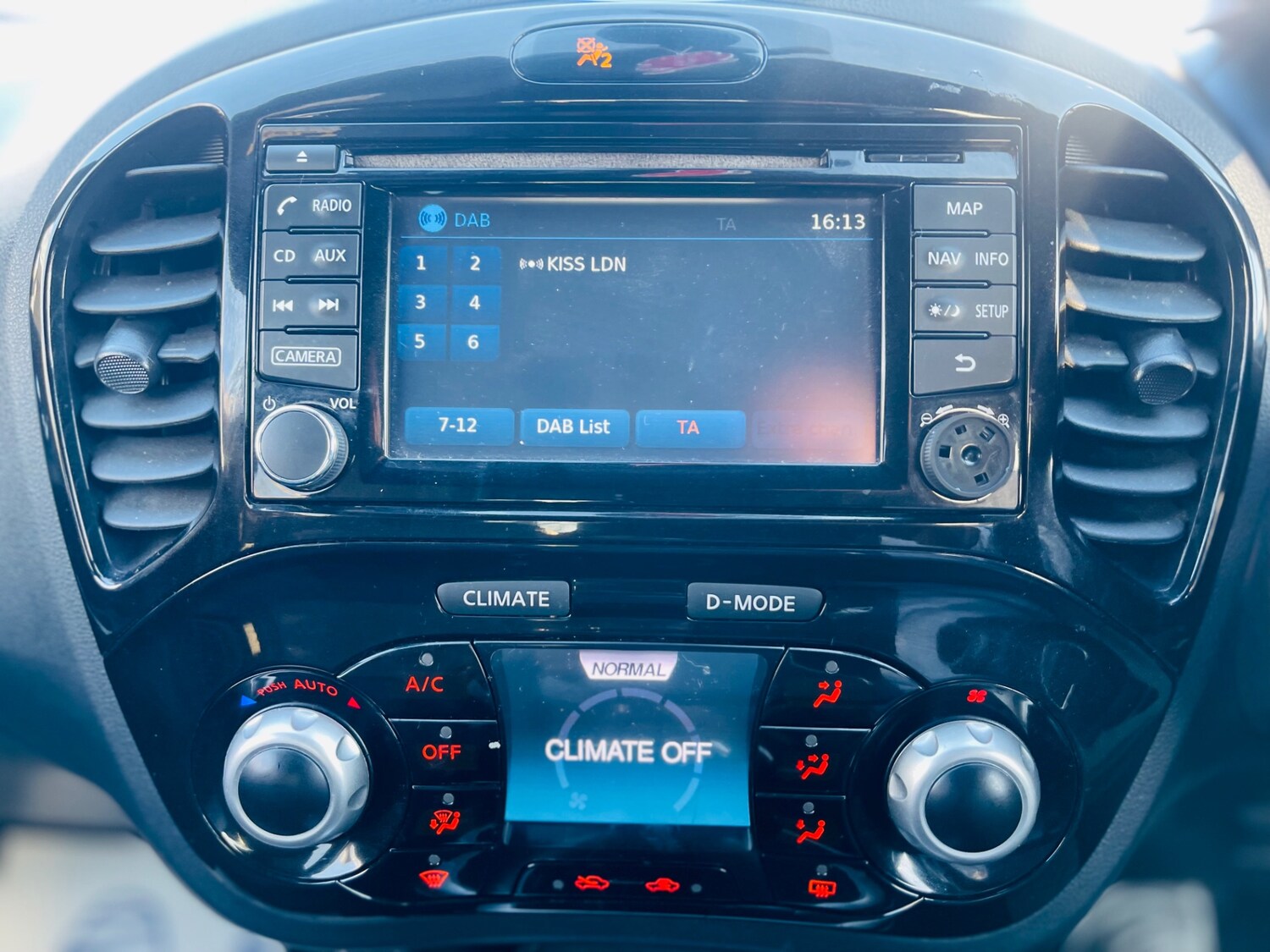 Used Nissan Juke 2016 for sale - 77954493: Photo 16