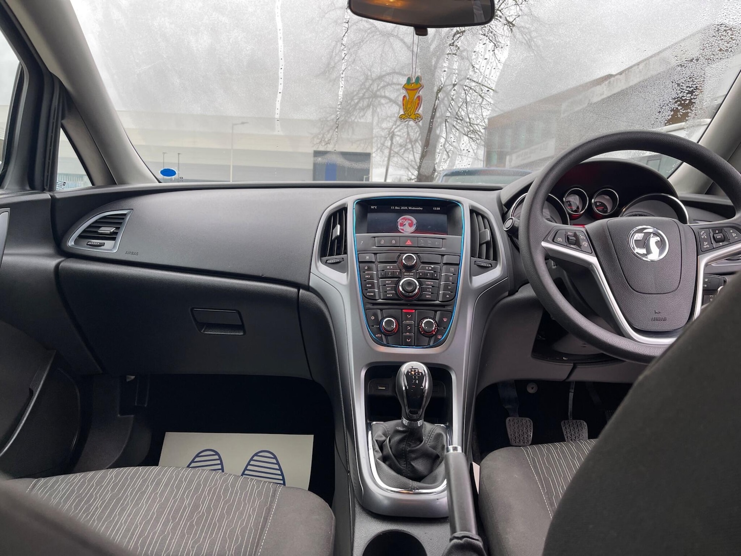 Used Vauxhall Astra 2015 for sale - 76991591: Photo 13