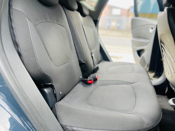 Used Renault Captur 2016 for sale - 76294956: Photo 16