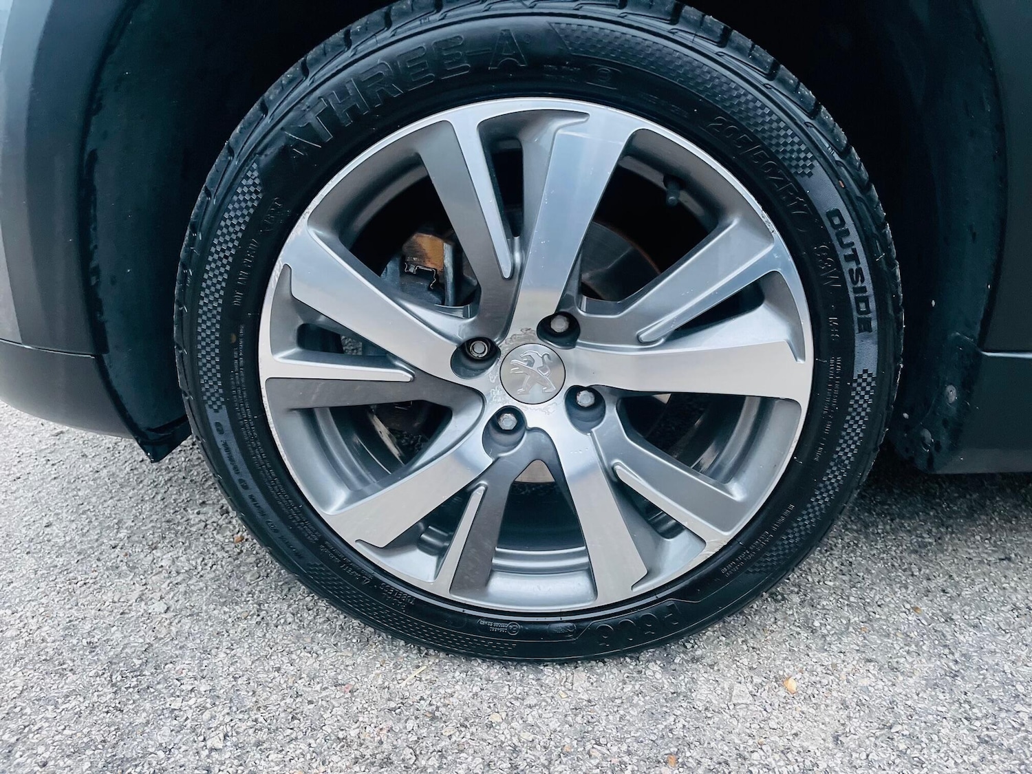 Used Peugeot 2008 2016 for sale - 76440870: Photo 24