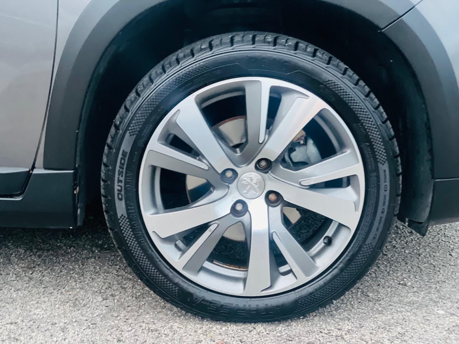 Used Peugeot 2008 2016 for sale - 76440870: Photo 25