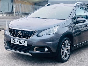 Used Peugeot 2008 2016 for sale - 76440870: Photo