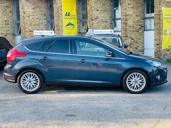 Used Ford Focus 2013 for sale - 78333399: Photo