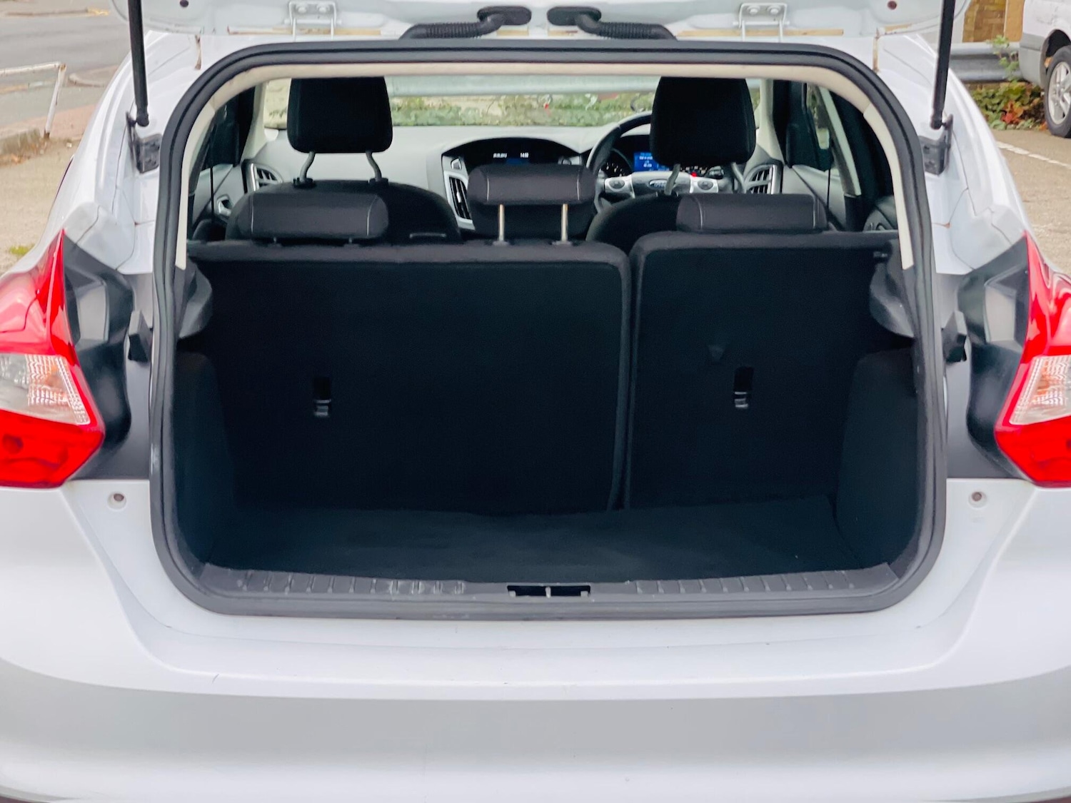 Used Ford Focus 2012 for sale - 76227832: Photo 21