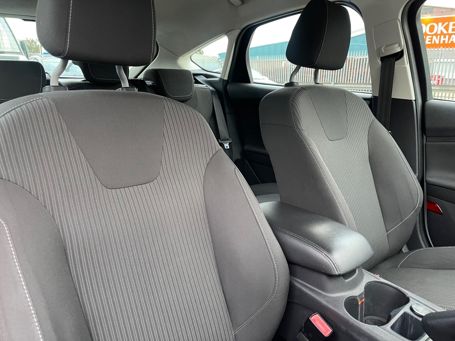 Used Ford Focus 2012 for sale - 76227832: Photo 22