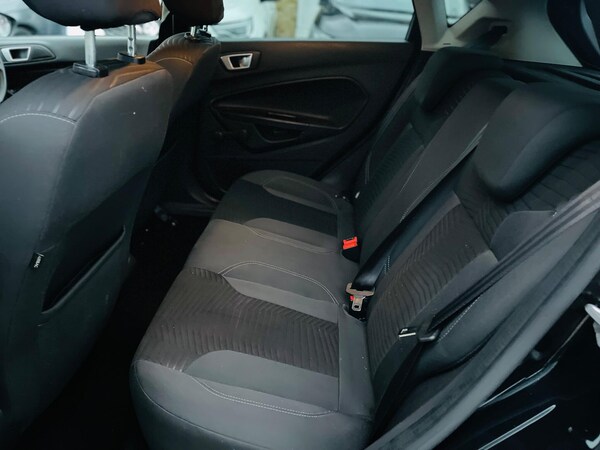 Used Ford Fiesta 2014 for sale - 76283554: Photo 17