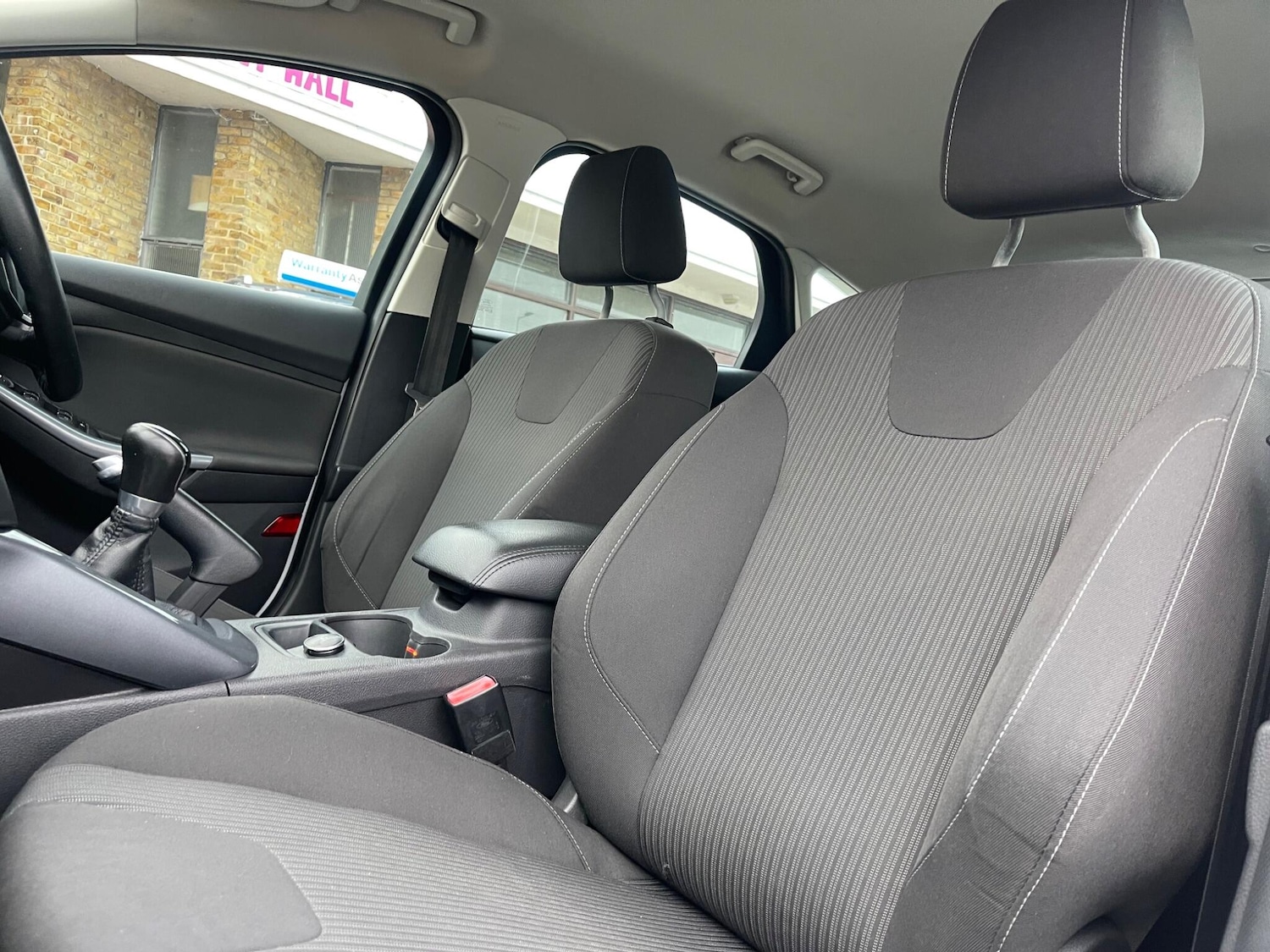 Used Ford Focus 2012 for sale - 76597032: Photo 14