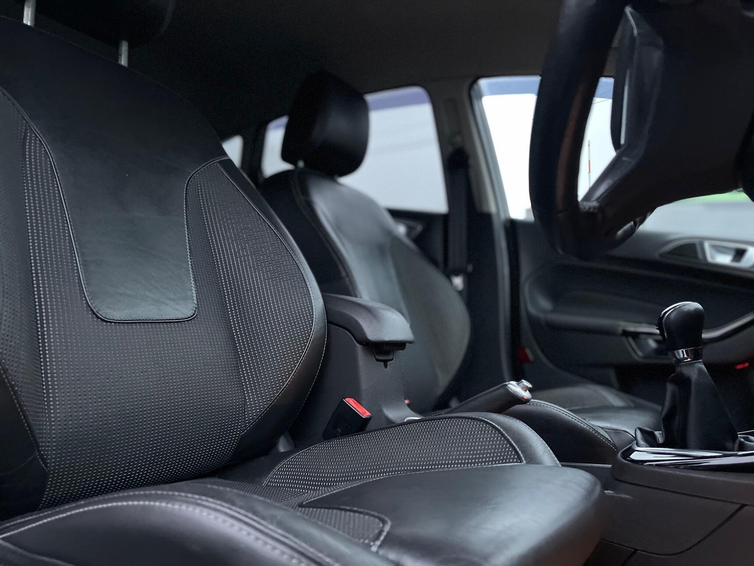 Used Ford Fiesta 2016 for sale - 76597470: Photo 14