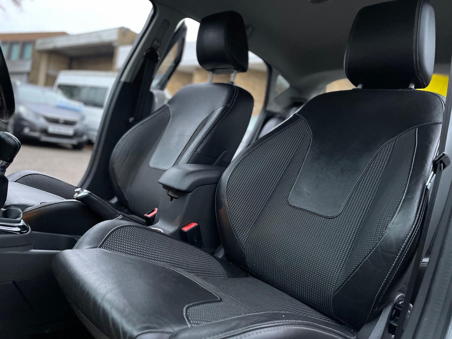 Used Ford Fiesta 2016 for sale - 76597470: Photo 15