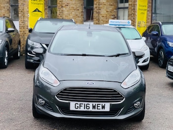 Used Ford Fiesta 2016 for sale - 76597470: Photo