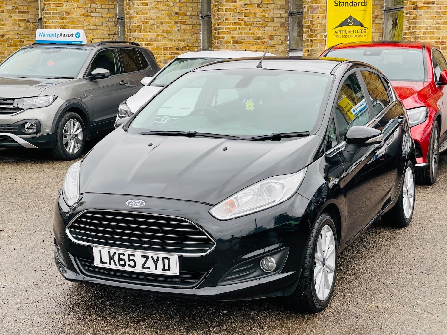 Used Ford Fiesta 2015 for sale - 76780581: Photo 1