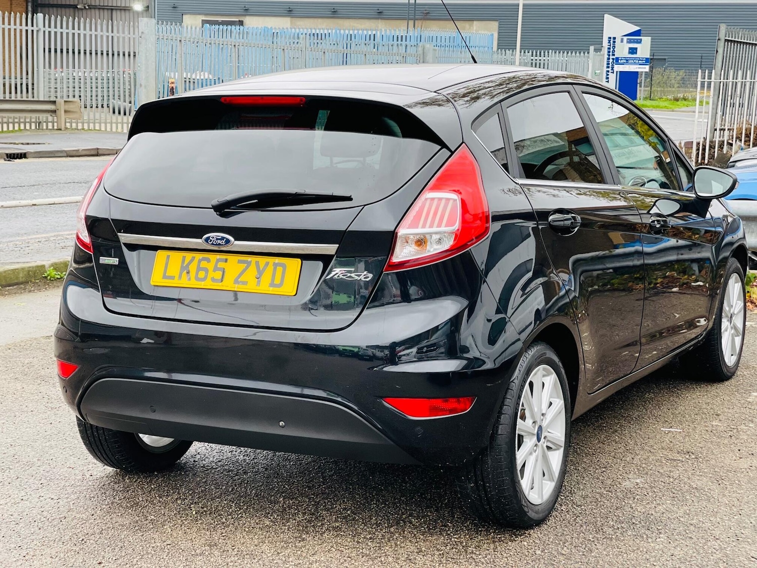 Used Ford Fiesta 2015 for sale - 76780581: Photo 17